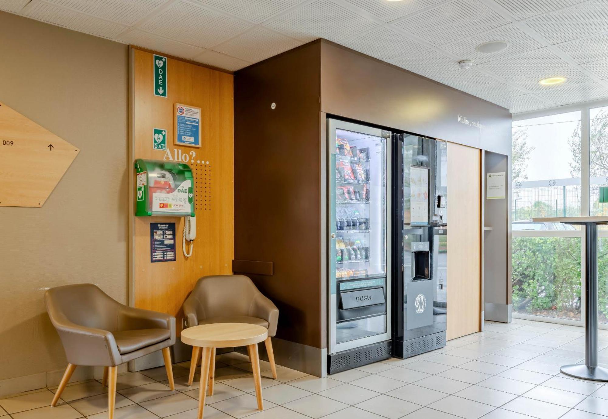 B&B Hotel Valenciennes Marly Marly  エクステリア 写真