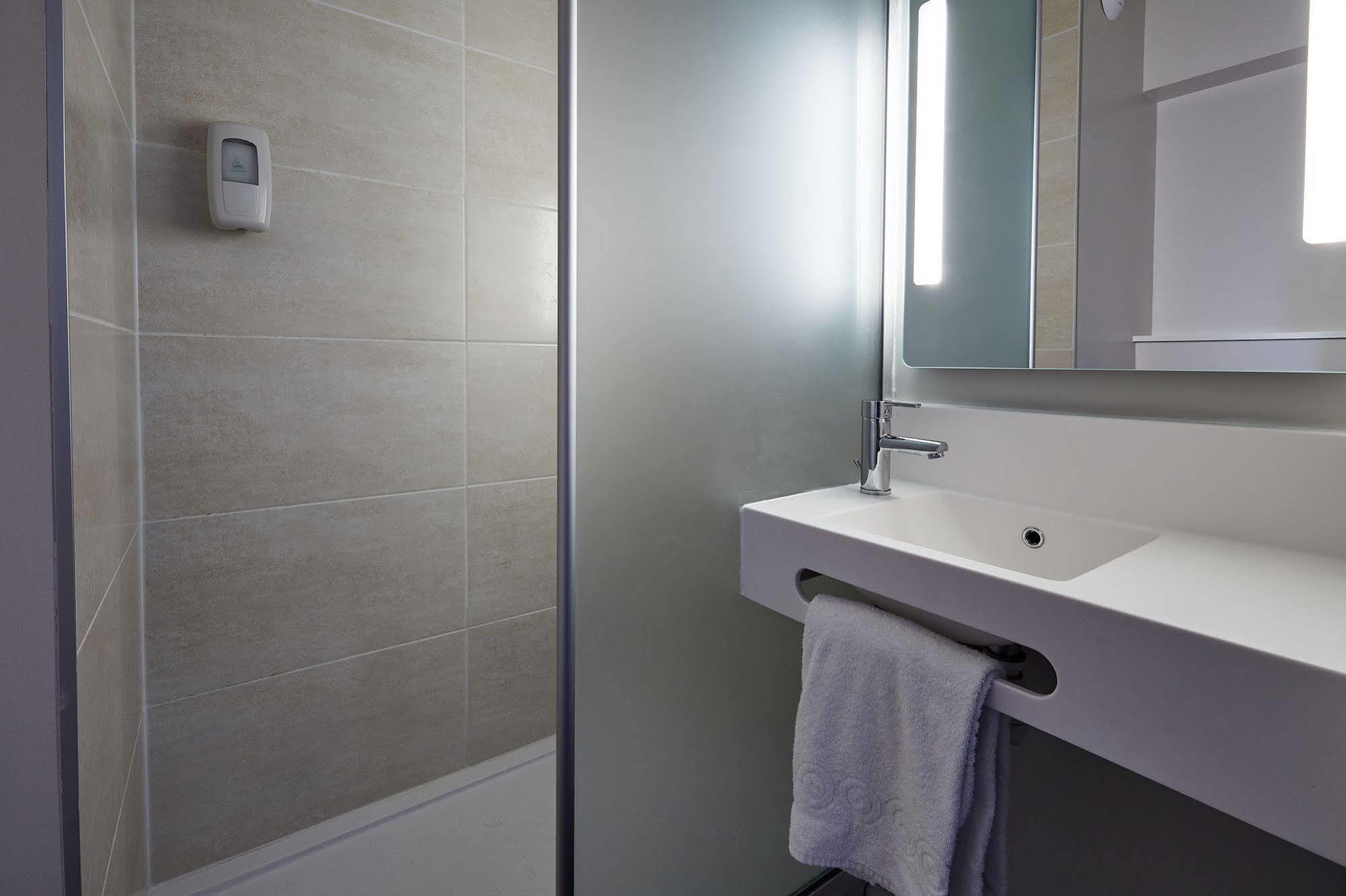 B&B Hotel Valenciennes Marly Marly  エクステリア 写真